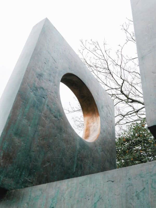 st-ives-hepworth-garden-geometric-shapes