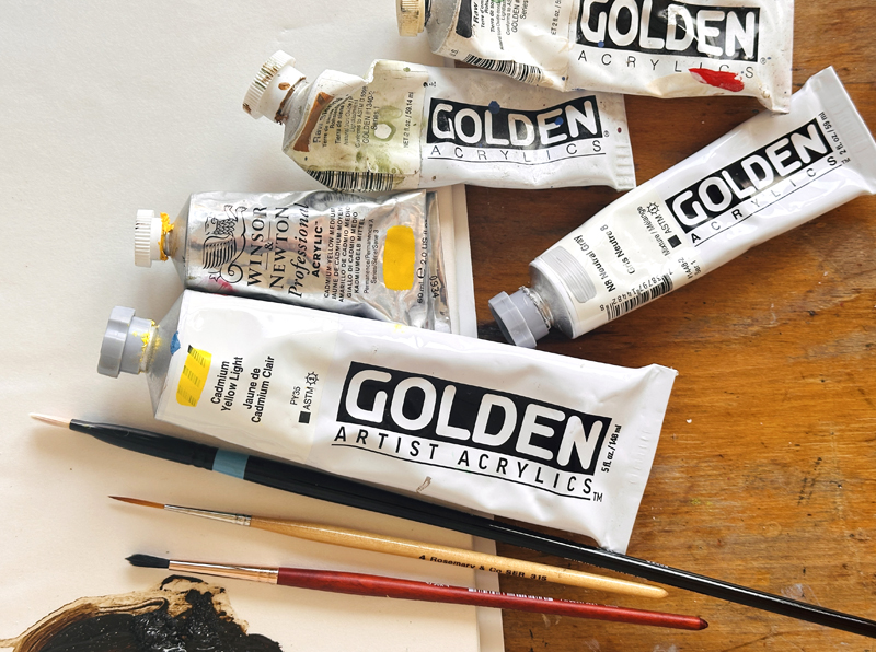 yellow-golden-acrylic-paints